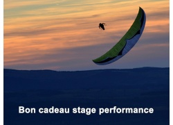 bon-cadeau-stage-performance-flying-puy-de-dome-parapente