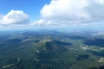 Flying Puy De Dome Parapente Vue Du Ciel Volcan